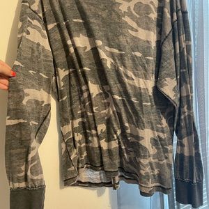 Large, camouflage, long sleeve shirt